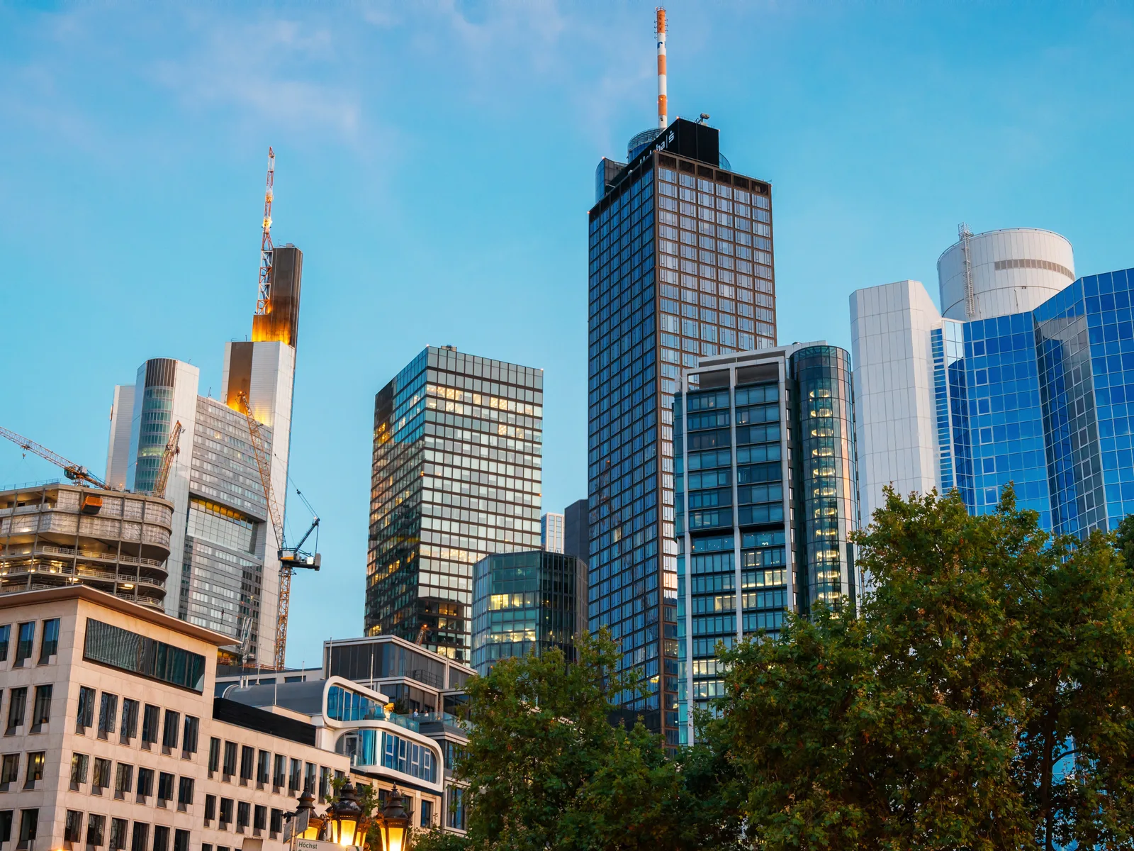 Frankfurt - Wirtschaftsstandort und B2B-Markt